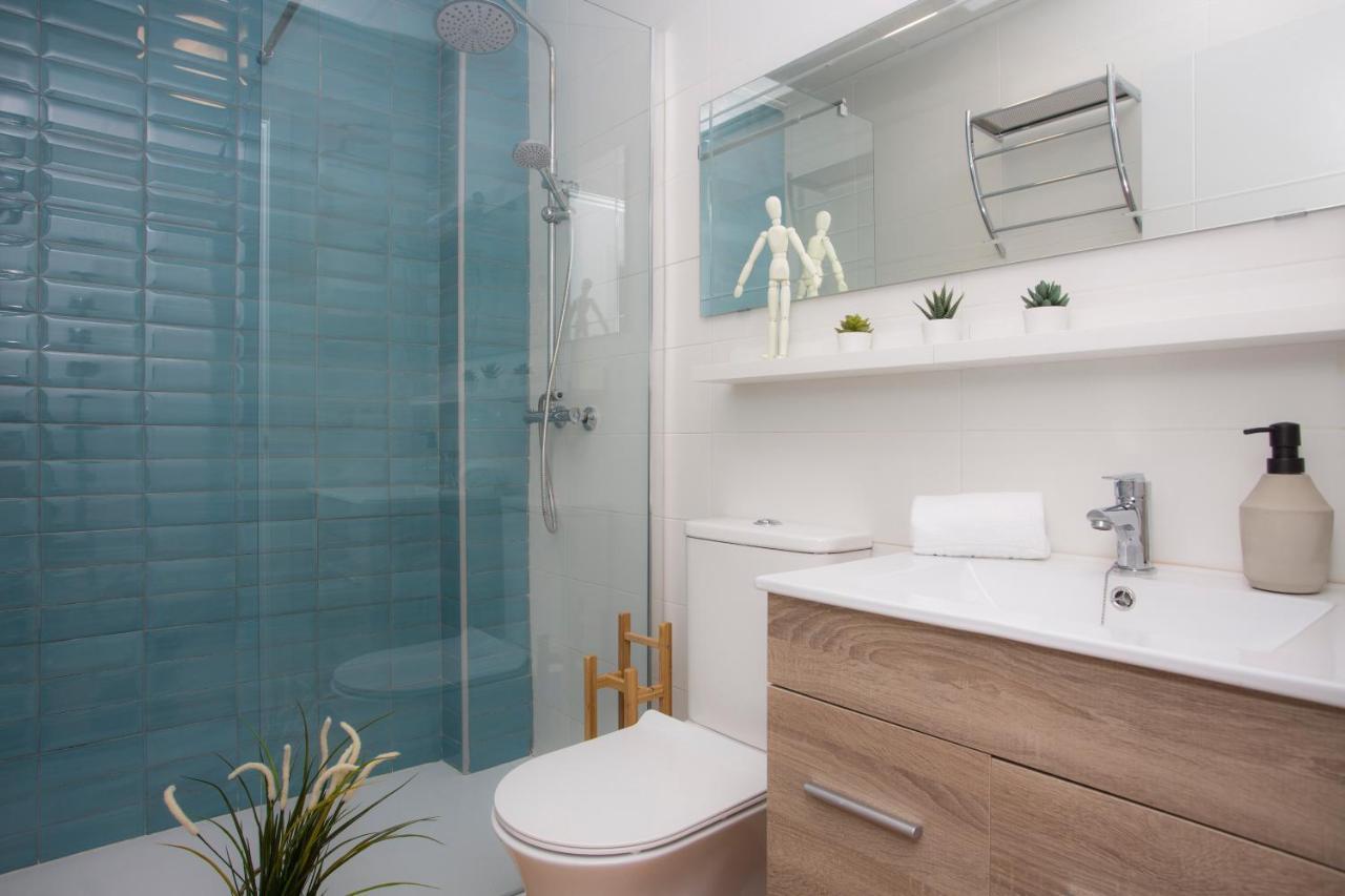 Singularstays Marina Valencia Bagian luar foto